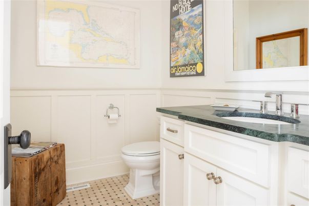 Bathroom, Interior