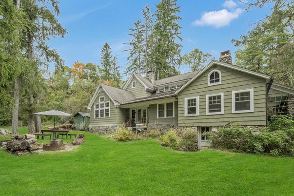 Backyard, Exterior, Facade, Farmhouse