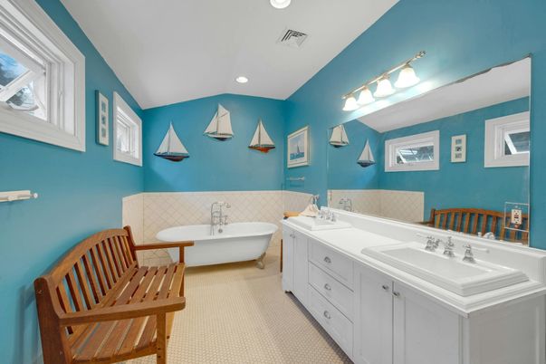 Bathroom, Dual Sink Vanities, Free Standing Baths, Interior, Recessed Lighting