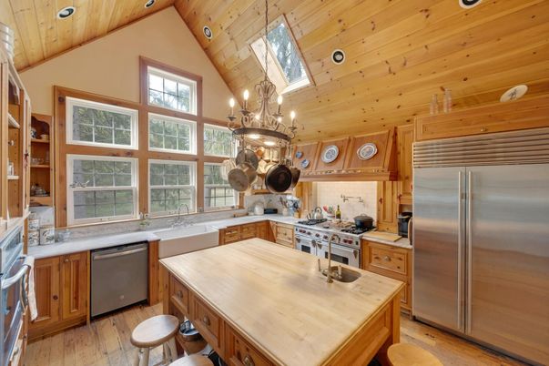 Chandelier, Interior, Kitchen, Recessed Lighting, Stainless Steel Appliances, Wooden Ceilings, Wood Texture Flooring