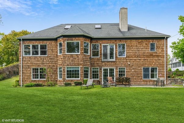Backyard, Exterior, Facade, Georgian