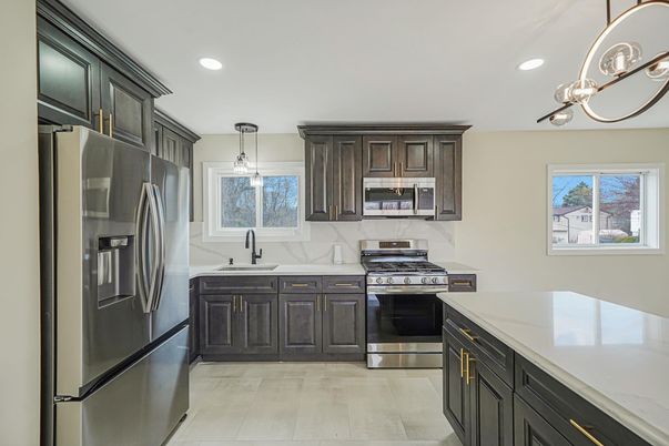 Interior, Kitchen, Pendant Lights, Recessed Lighting, Stainless Steel Appliances