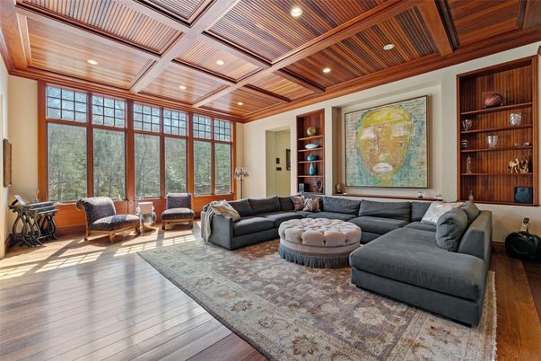 Interior, Living room, Recessed Lighting, Wooden Beams, Wooden Ceilings, Wood Texture Flooring
