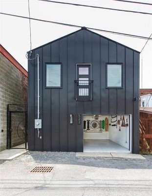 Exterior, Facade, None
