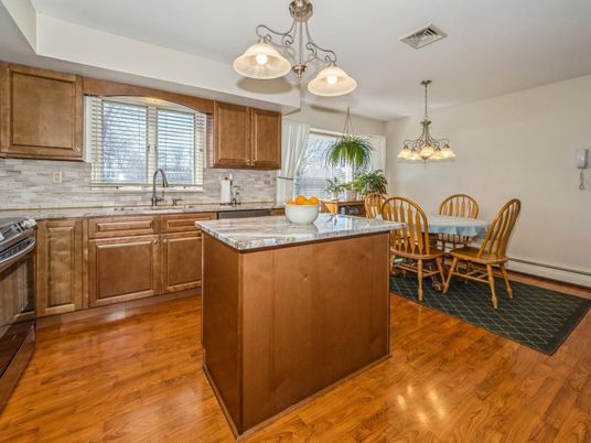Dining room, Interior, Kitchen, Pendant Lights, Wood Texture Flooring