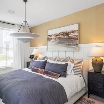 Bedroom, Interior, Pendant Lights