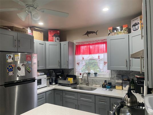 Interior, Kitchen, Recessed Lighting