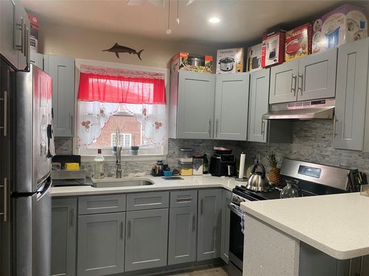Interior, Kitchen, Recessed Lighting