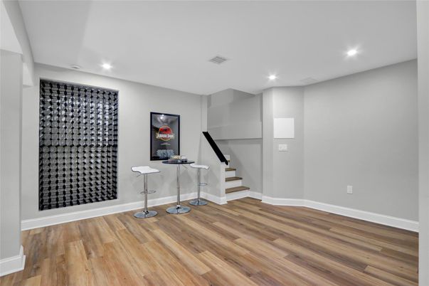 Interior, Recessed Lighting, Wood Texture Flooring