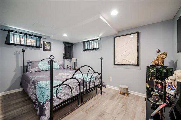 Bedroom, Interior, Recessed Lighting, Wood Texture Flooring
