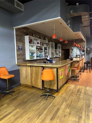 Interior, Pendant Lights, Wood Texture Flooring