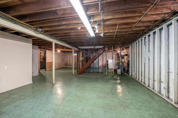 Interior, Wooden Beams