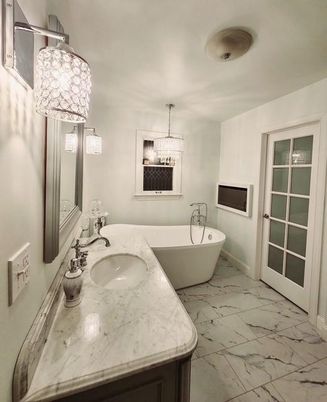Bathroom, Chandelier, Dual Sink Vanities, Free Standing Baths, Interior, Marble, Pendant Lights