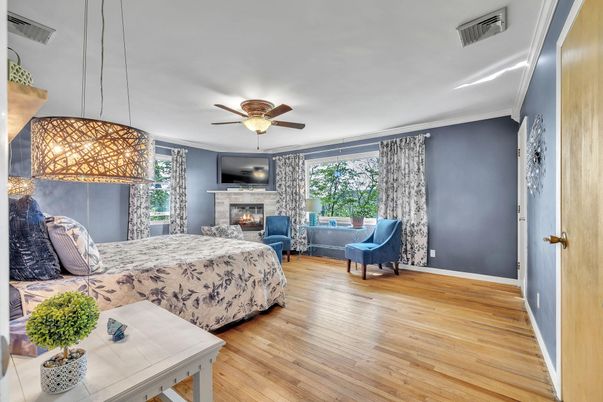 Bedroom, Fireplace, Interior, Wood Texture Flooring