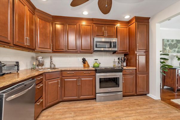 Interior, Kitchen, Recessed Lighting, Stainless Steel Appliances, Wood Texture Flooring