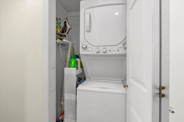 Interior, Utility Closets, Washer