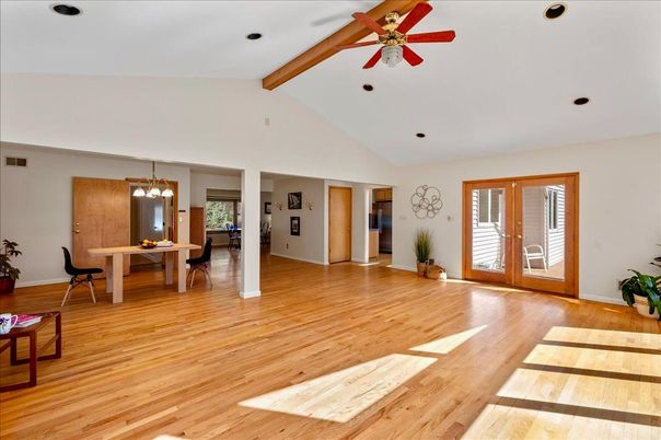 Dining room, Interior, Pendant Lights, Recessed Lighting, Wooden Beams, Wood Texture Flooring