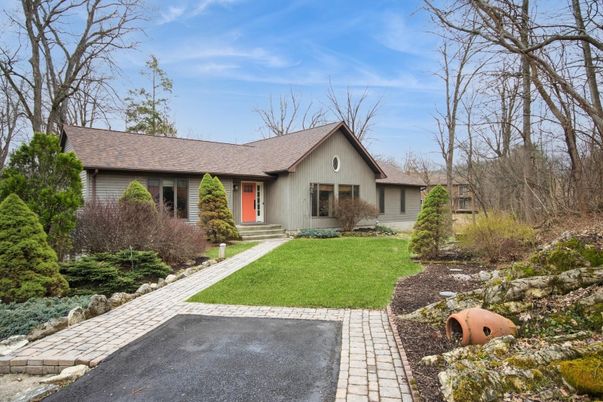 Backyard, Exterior, Facade, Ranch