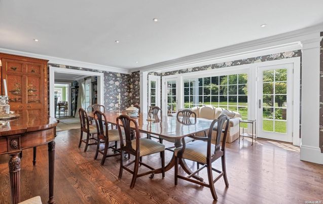 Dining room, Interior, Recessed Lighting, Wood Texture Flooring