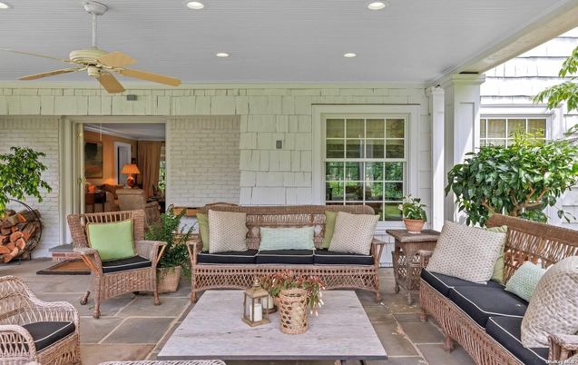 Exterior, Recessed Lighting