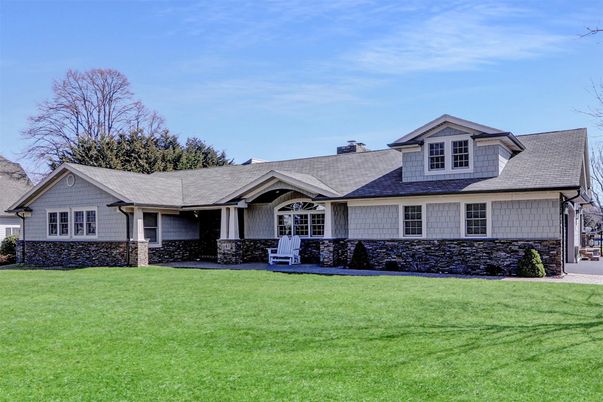 Backyard, Exterior, Facade, Cape Cod