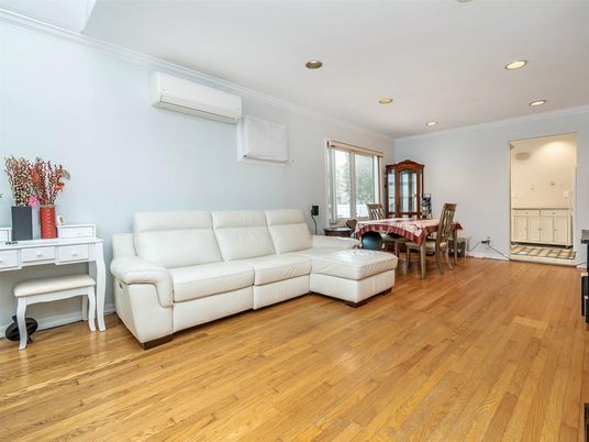 Dining room, Interior, Living room, Recessed Lighting, Wood Texture Flooring