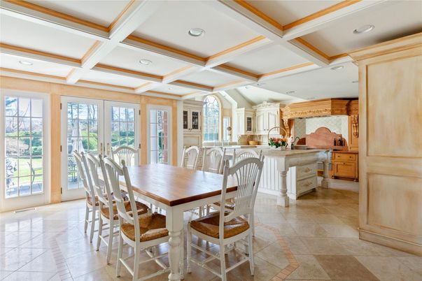 Dining room, Interior, Kitchen, Recessed Lighting