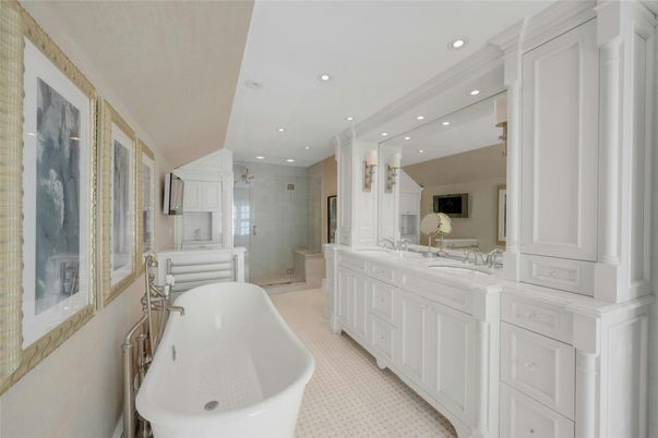 Bathroom, Dual Sink Vanities, Free Standing Baths, Glass Shower, Interior, Recessed Lighting