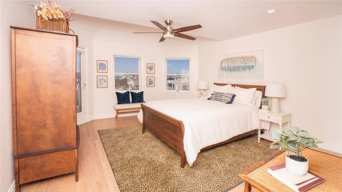 Bedroom, Interior, Recessed Lighting, Wood Texture Flooring