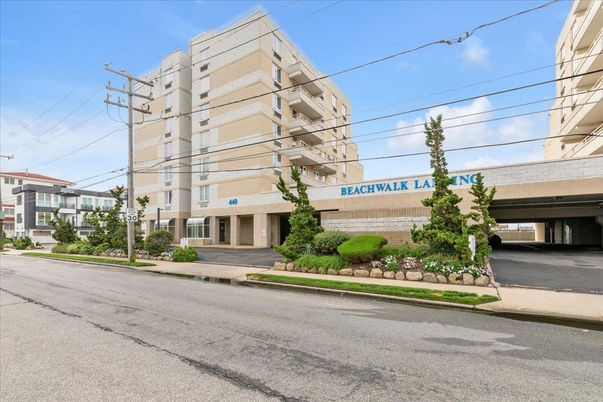 Exterior, Facade, Condo Building