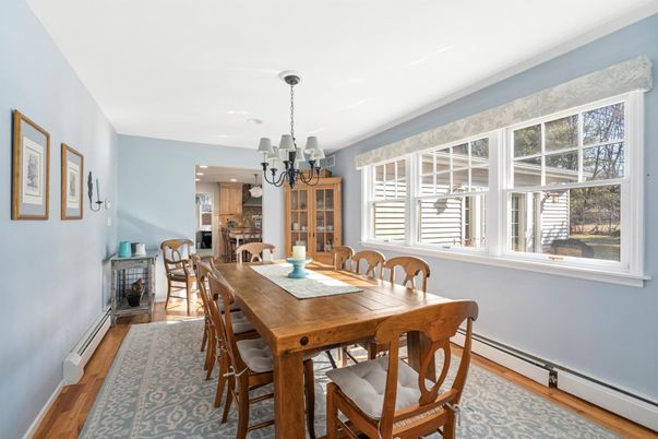 Chandelier, Dining room, Interior, Kitchen, Recessed Lighting, Wood Texture Flooring