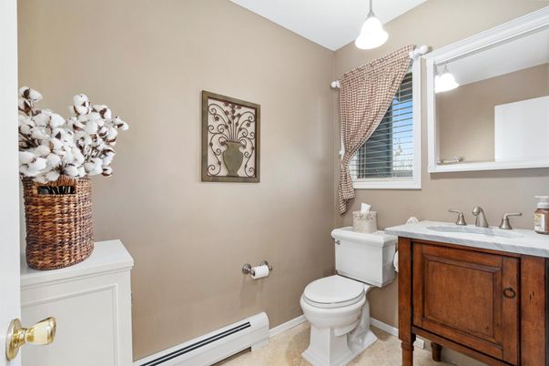 Bathroom, Interior, Pendant Lights