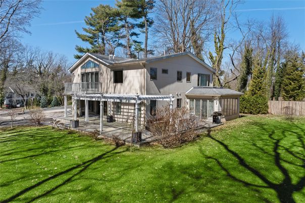 Backyard, Exterior, Hot Tub