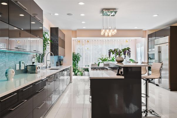 Interior, Kitchen, Pendant Lights, Recessed Lighting, Stainless Steel Appliances