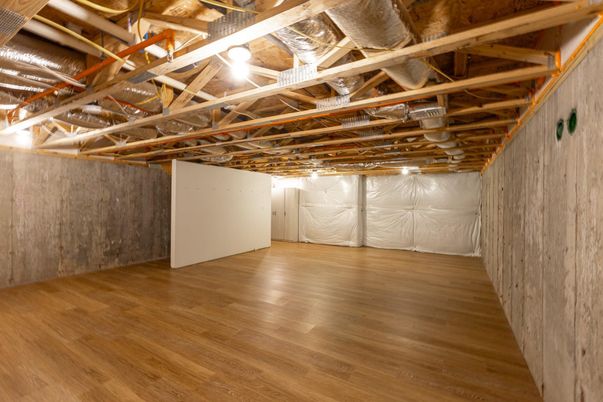 Empty room, Interior, Wooden Beams, Wood Texture Flooring