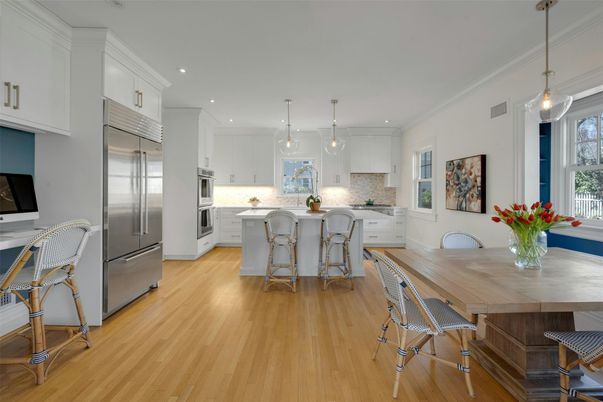 Dining room, Interior, Kitchen, Pendant Lights, Recessed Lighting, Stainless Steel Appliances, Wood Texture Flooring