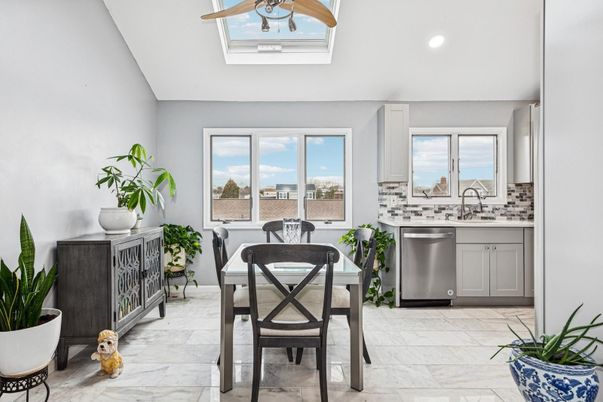 Dining room, Interior, Kitchen, Marble, Recessed Lighting, Stainless Steel Appliances