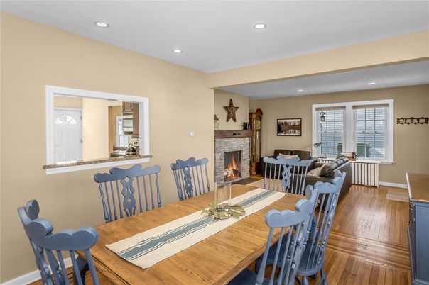 Dining room, Fireplace, Interior, Recessed Lighting, Wood Texture Flooring