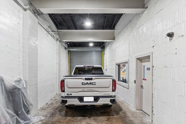 Garage, Interior, Stone Walls