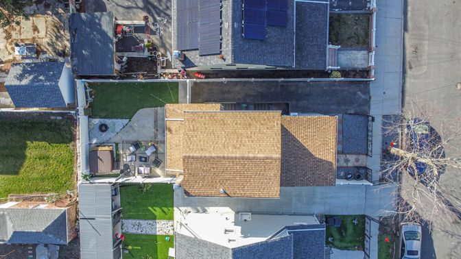Exterior, Drone