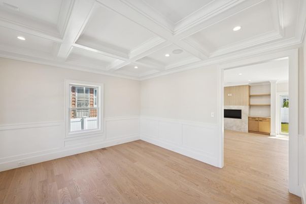 Empty room, Interior, Recessed Lighting, Wood Texture Flooring