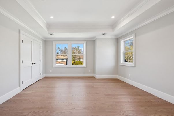 Empty room, Interior, Recessed Lighting, Wood Texture Flooring