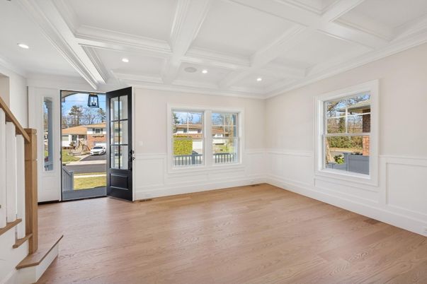 Empty room, Interior, Recessed Lighting, Wood Texture Flooring