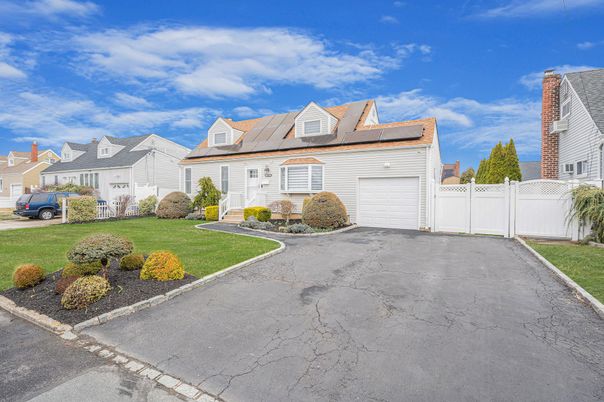 Attached, Exterior, Facade, Solar Panels, Cape Cod