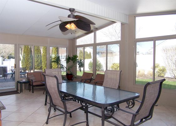 Dining room, Interior, Sun Room