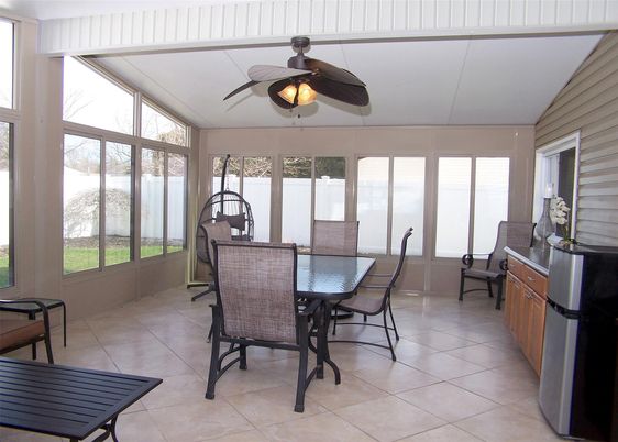 Dining room, Interior, Sun Room