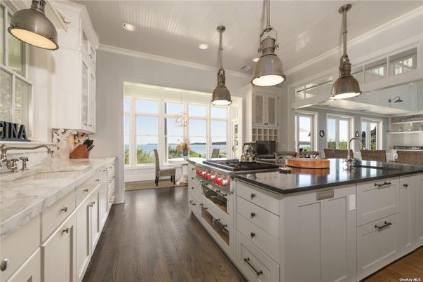 Interior, Kitchen, Pendant Lights, Recessed Lighting, Water, Wood Texture Flooring
