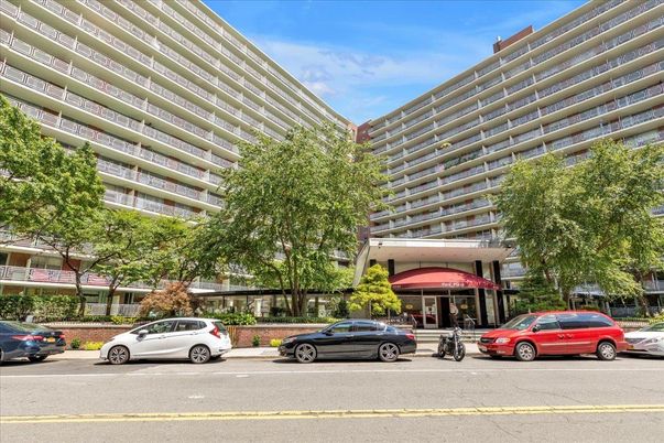 Exterior, Facade, Condo Building