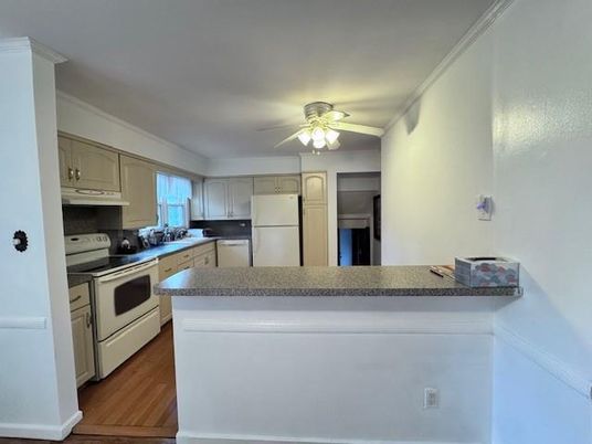 Interior, Kitchen, Wood Texture Flooring