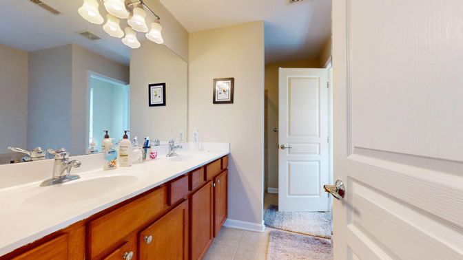 Bathroom, Dual Sink Vanities, Interior